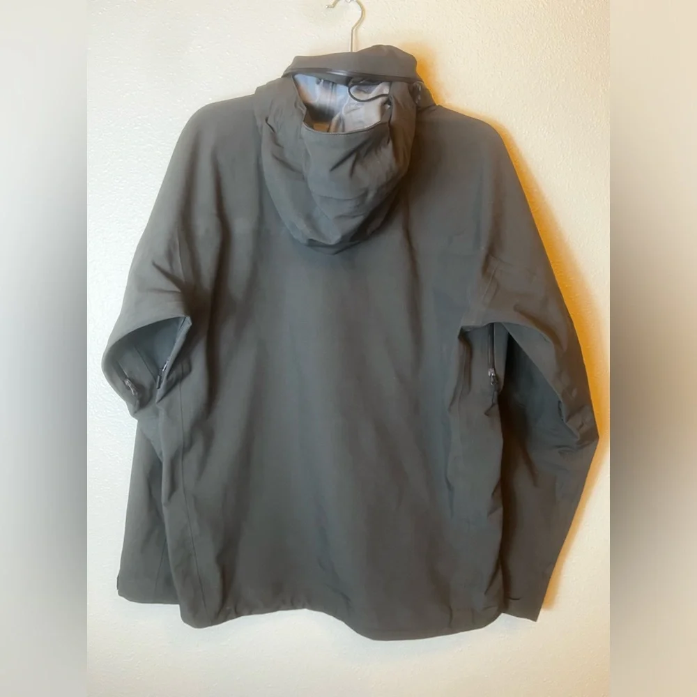 Filson Men's Neoshell Reliance Jacket in Raven Size M